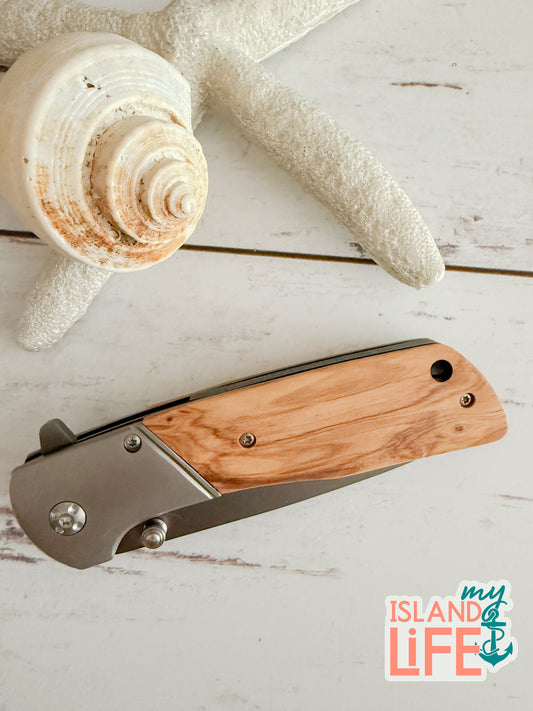 Engraved Pocket Knife – Wood Handle & Stainless Steel Blade