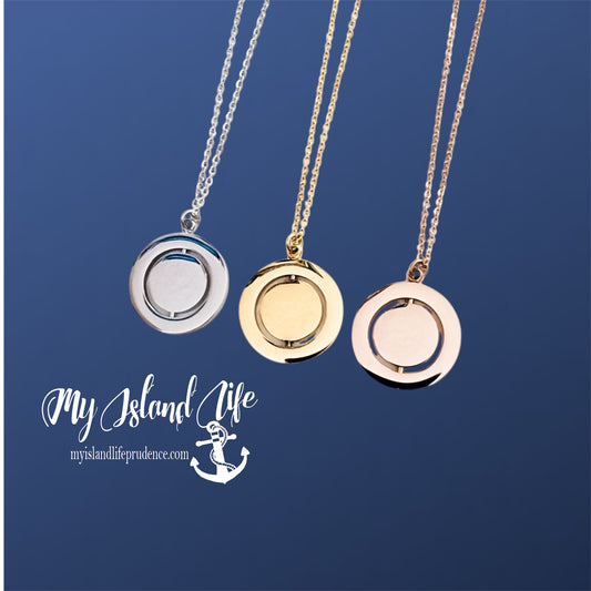 Rotating Circle Necklace