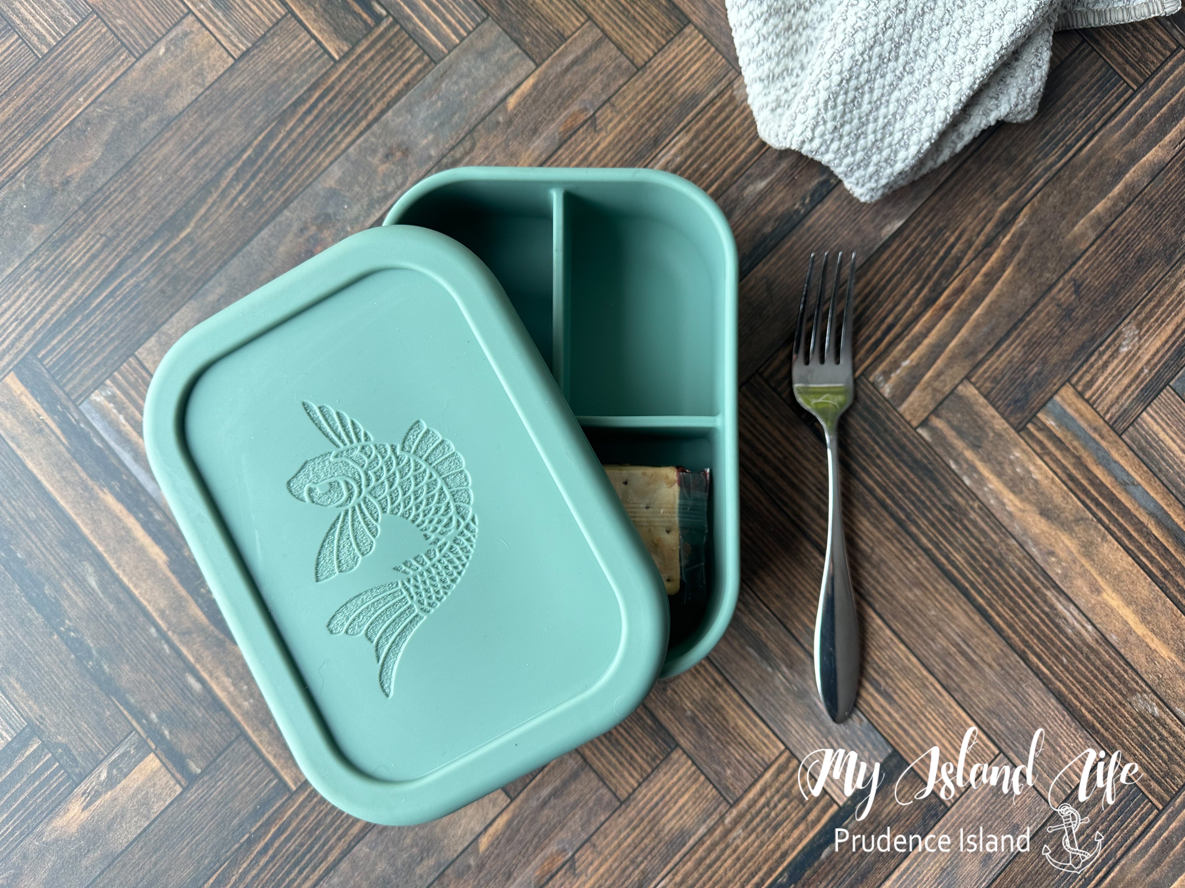 Personalized Bento Box Gift | Handmade Engraved Lunchbox – My Island Life
